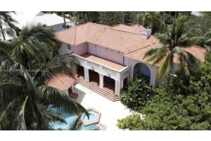 168 Paloma Dr, Coral Gables, FL 33143, Sold 10/16/23