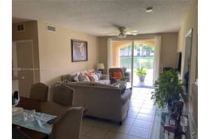 7950 N Nob Hill Rd APT 104, Tamarac, FL 33321, Sold 04/22/24