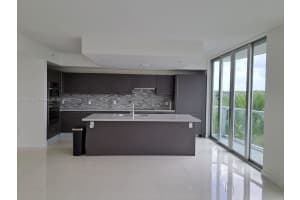 7825 NW 107th Ave Apt 204, Doral, FL 33178, Sold 12/21/23