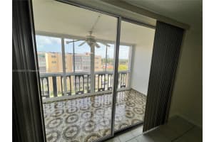 500 NE 12th Ave APT 707, Hallandale Beach, FL 33009, Sold 12/01/23