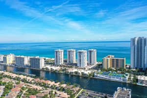2301 S Ocean Dr APT 308, Hollywood, FL 33019, Sold 12/12/23