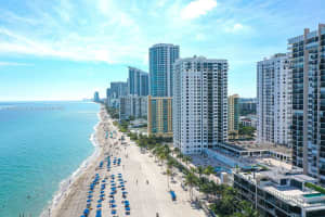 2301 S Ocean Dr APT 308, Hollywood, FL 33019, Sold 12/12/23