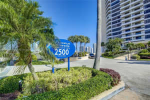 2500 Parkview Dr APT 820, Hallandale Beach, FL 33009, Sold 04/10/24