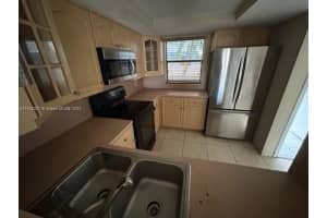 12239 SW 14th Ln APT 3307, Miami, FL 33184, Sold 11/29/23