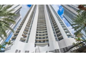 15901 Collins Ave APT 2303, Sunny Isles Beach, FL 33160, Sold 02/29/24