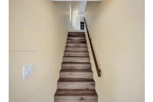 3071 N Oakland Forest Dr APT 201, Oakland Park, FL 33309, Sold 01/19/24