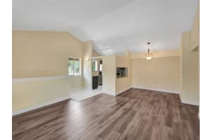 3071 N Oakland Forest Dr APT 201, Oakland Park, FL 33309, Sold 01/19/24