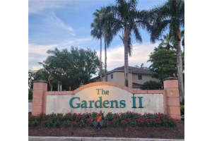 1300 SE 29th St Unit 104-43, Homestead, FL 33035, Sold 10/05/23