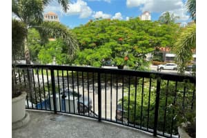 50 Alhambra Cir, Coral Gables, FL 33134, Sold 10/30/23