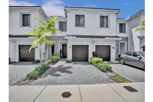 10966 SW 235th St, Homestead, FL 33032, Sold 09/20/23