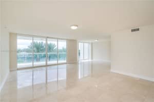 20201 E Country Club Dr APT 404, Aventura, FL 33180, Sold 07/16/24