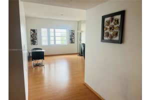 500 Bayview Dr APT 432, Sunny Isles Beach, FL 33160, Sold 02/09/24