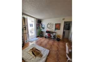 345 Ocean Dr APT 507, Miami Beach, FL 33139, Sold 11/30/23