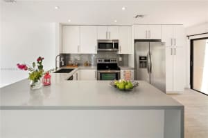 9868 Costa Del Sol Blvd f 93, Doral, FL 33178, Sold 10/12/23