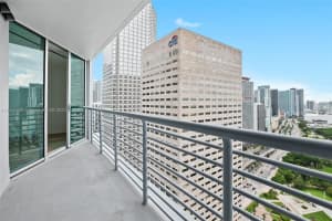 325 S Biscayne Blvd #3924, Miami, FL 33131, Sold 10/19/23