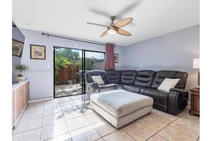 2700 S Oakland Forest Dr APT 307, Oakland Park, FL 33309, Sold 01/12/24