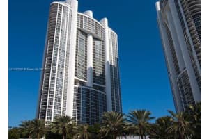 18201 Collins Ave APT 4905, Sunny Isles Beach, FL 33160, Sold 02/16/24