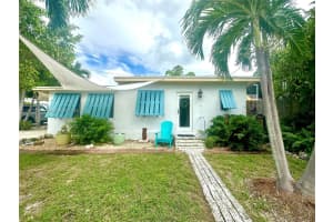 40 Pirates Dr, Key Largo, FL 33037, Sold 12/28/23