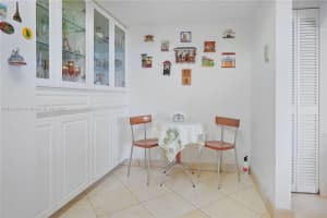 6301 Collins Ave APT 2106, Miami Beach, FL 33141, Sold 03/28/24