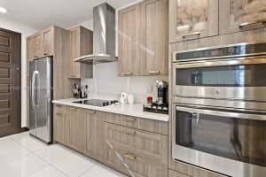 8836 NW 154th Terrace, Miami Lakes, FL 33018, Sold 09/29/23