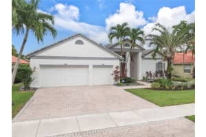 2824 E Abiaca Cir, Davie, FL 33328, Sold 10/05/23