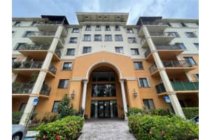 9300 Fontainebleau Blvd E107, Miami, FL 33172, Sold 09/25/23