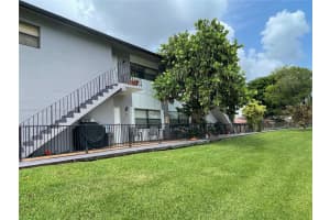 13391 SW 17th Ln Apt 1-4, Miami, FL 33175, Sold 09/20/23
