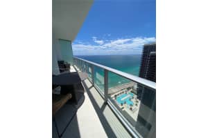 4111 S Ocean Dr, Hollywood, FL 33019, Sold 12/14/23
