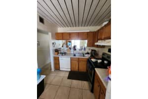 19805 SW 114th Ave APT 317, Miami, FL 33157, Sold 11/17/23