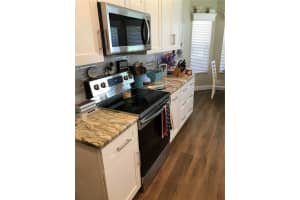 9659 Positano Way, Lake Worth, FL 33467, Sold 10/06/23