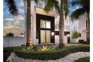 8210 NW 33rd Terrace, Miami, FL 33122, Sold 10/06/23
