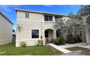 21245 NE 8th Pl APT 2, Miami, FL 33179, Sold 09/29/23