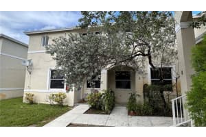 21245 NE 8th Pl APT 2, Miami, FL 33179, Sold 09/29/23