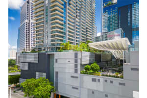 68 SE 6th St Apt 2805, Miami, FL 33131, Sold 06/10/24