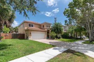 8993 SW 206th St, Cutler Bay, FL 33189, Sold 09/29/23