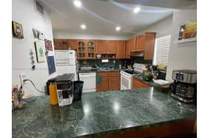 9190 Fontainebleau Blvd APT 204, Miami, FL 33172, Sold 10/31/23