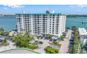 10350 W Bay Harbor Dr #5g, Miami Beach, FL 33154, Sold 10/02/23