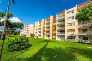 6960 Miami Gardens Dr 2 421, Hialeah, FL 33015, Sold 10/06/23
