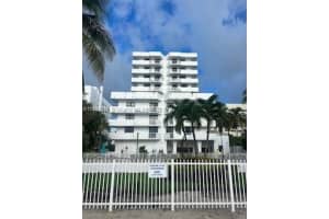 4301 Collins Ave APT 1001, Miami Beach, FL 33140, Sold 05/01/24