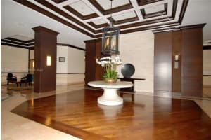 3598 Yacht Club Dr APT 504, Miami, FL 33180, Sold 10/31/23