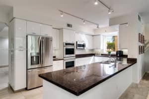 765 Crandon Blvd APT 301, Key Biscayne, FL 33149, Sold 02/05/24