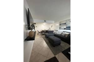 950 SW 104th Ct # C-103, Miami, FL 33174, Sold 10/16/23