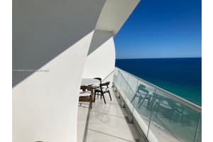 16901 Collins Ave Apt 2101, Sunny Isles Beach, FL 33160, Sold 12/01/23