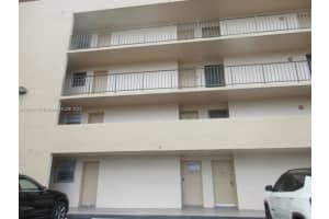 8895 Fontainebleau Blvd APT 109, Miami, FL 33172, Sold 06/24/24