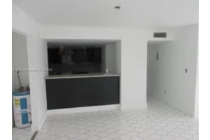 8895 Fontainebleau Blvd APT 109, Miami, FL 33172, Sold 06/24/24