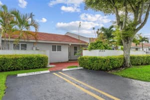 15304 SW 81st Ln, Miami, FL 33193, Sold 11/15/23