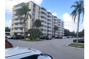 1831 NE 38th St APT 202, Oakland Park, FL 33308, Sold 10/06/23