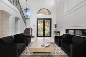 15631 NW 79th Ct, Hialeah, FL 33016, Sold 09/22/23