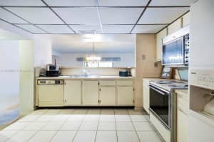 7425 SW 106th Ct, Miami, FL 33173, Sold 11/01/23