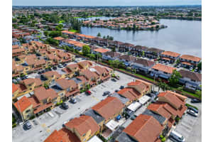 2730 W 61st Pl APT 204, Hialeah, FL 33016, Sold 10/04/23